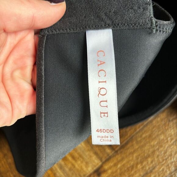 Cacique Invisible Backsmoother Lightly Lined Full Coverage Bra - Picture 9 of 10